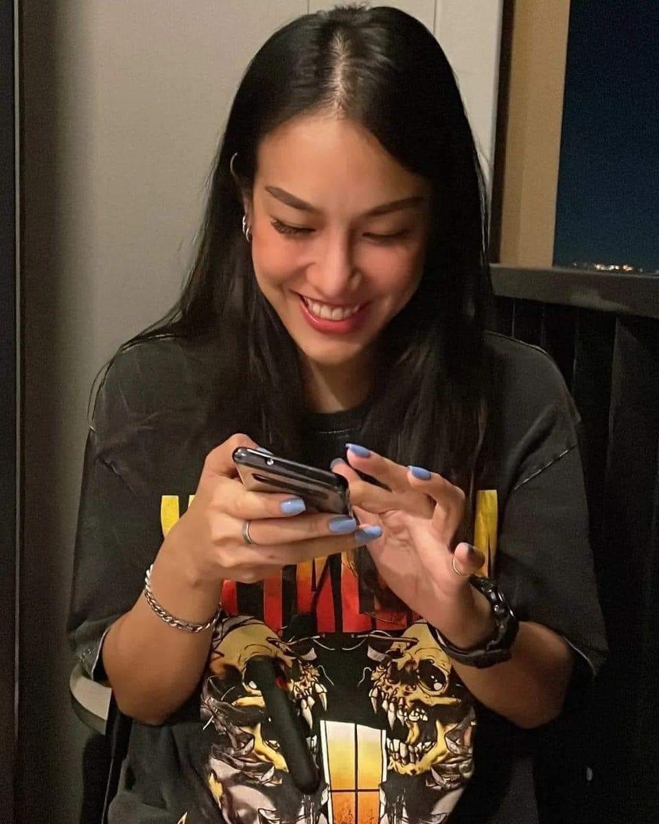 Sureerat Manasiriamon qua doi anh 1