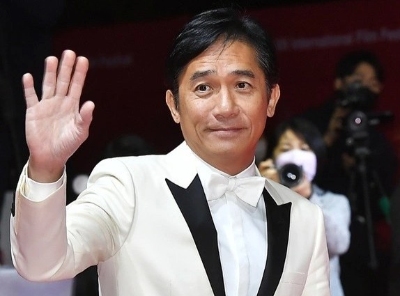 Hoi chung so dam dong cua Luong Trieu Vy hinh anh