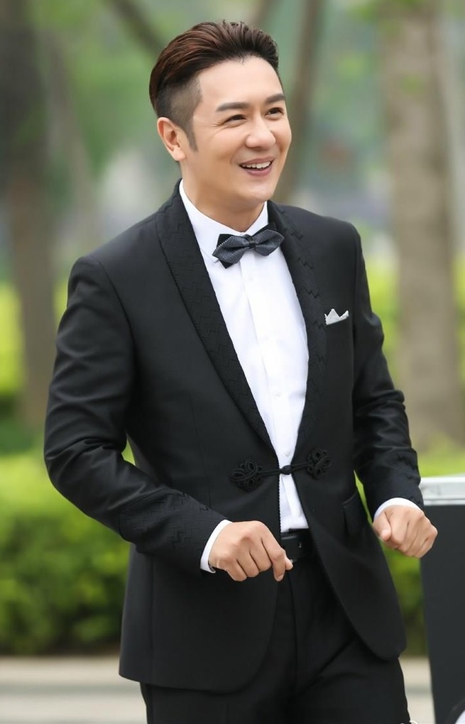 Tiec tai tieng showbiz anh 5