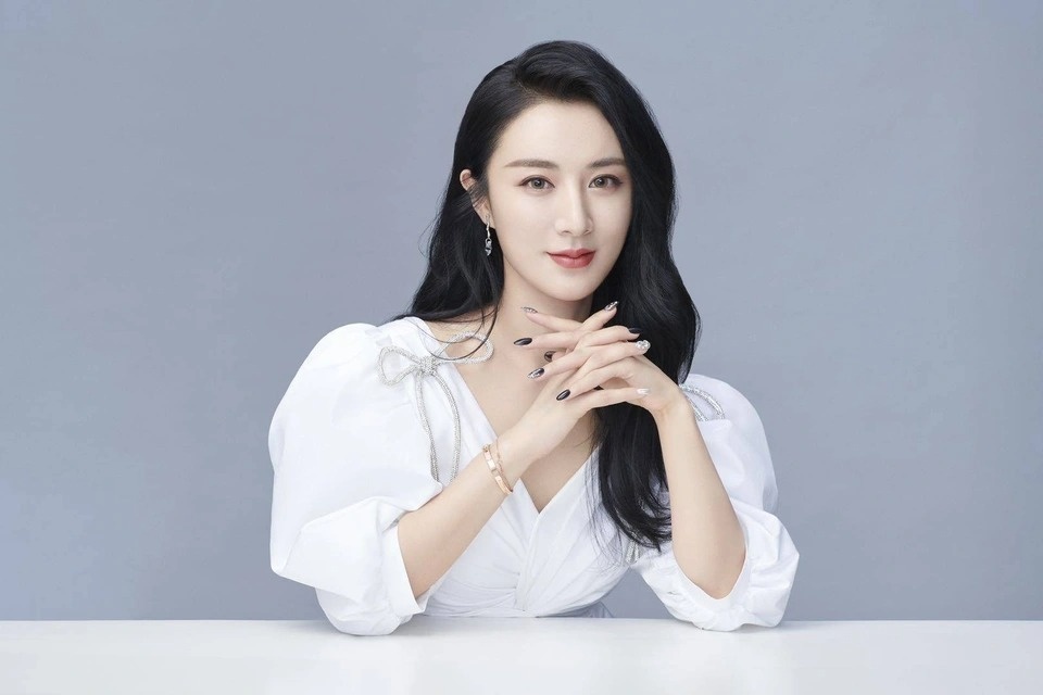 Vi A sau tron thue anh 1