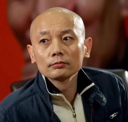 Tiec tai tieng showbiz anh 9