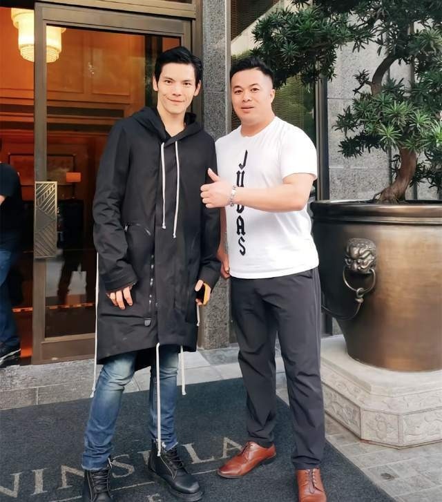 Hôn nhân Hướng Tả ảnh 1 Hon nhan Huong Ta anh 1