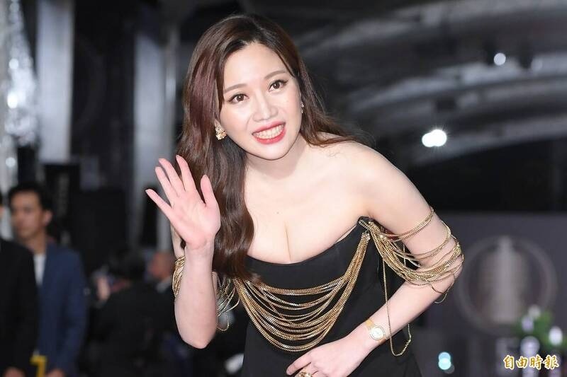 Thai Thuong Hoa phan cam anh 2