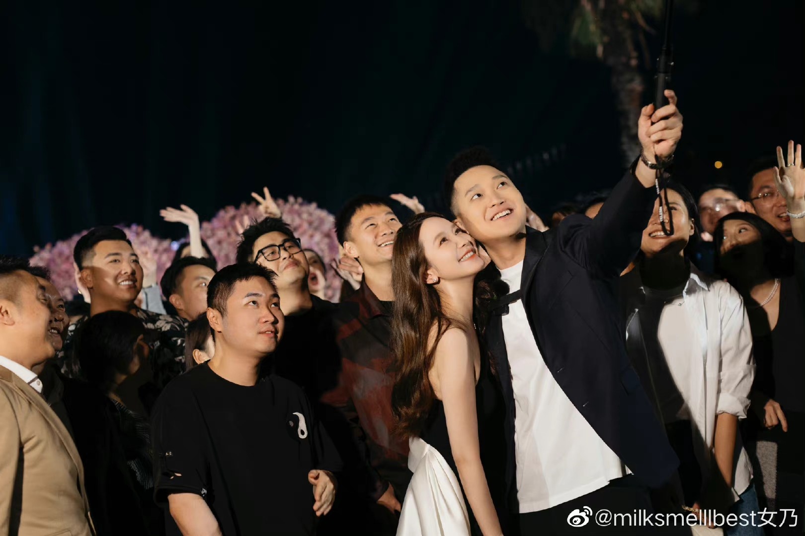 Truong Dai Dich dinh hon anh 8