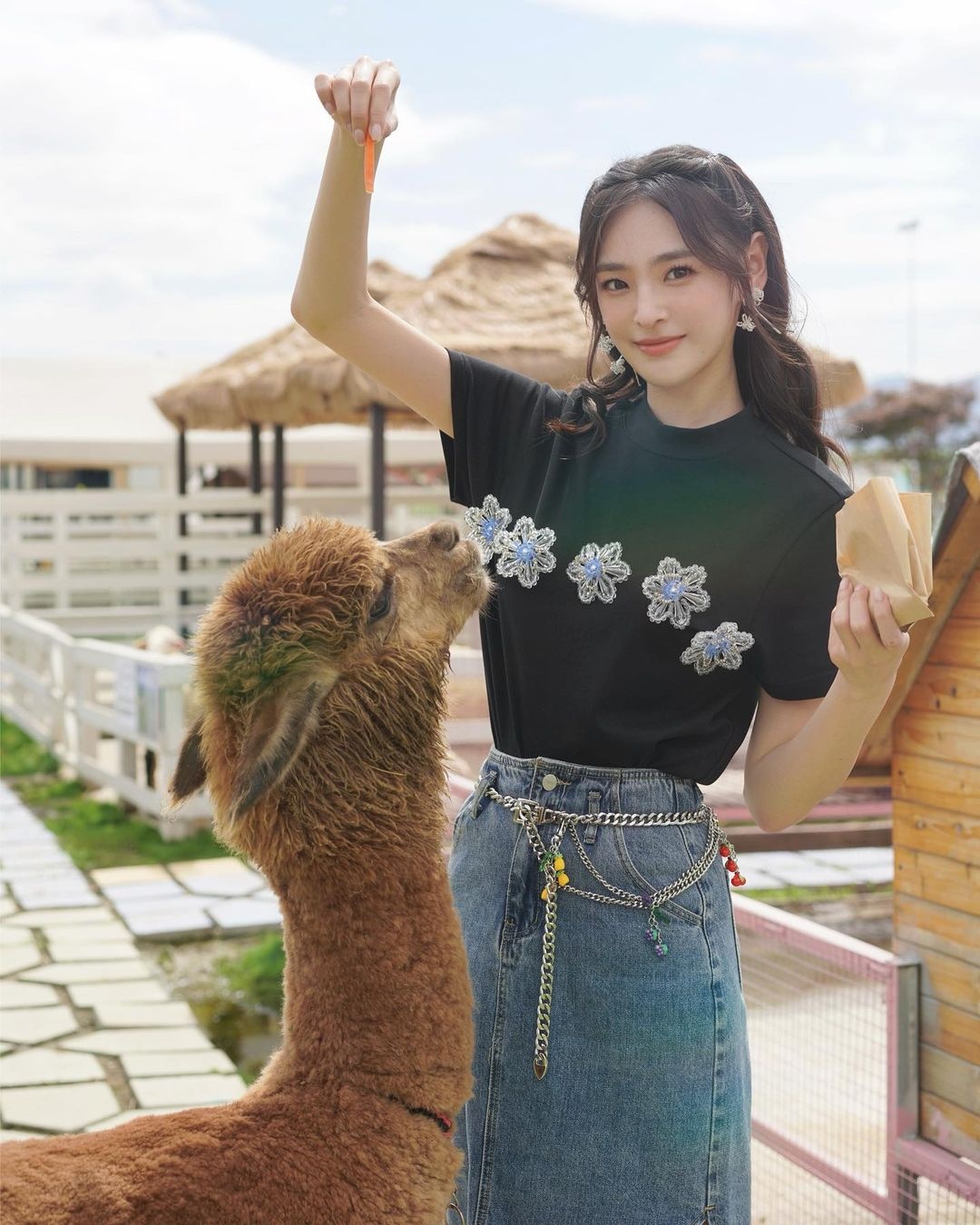 Trần Trinh Di bê bối ảnh 14 Tran Trinh Di be boi anh 14