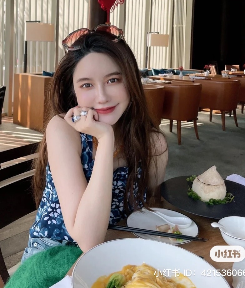 Truong Dai Dich be boi anh 12