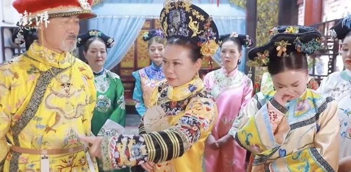 Hoanh Diem khung hoang anh 2