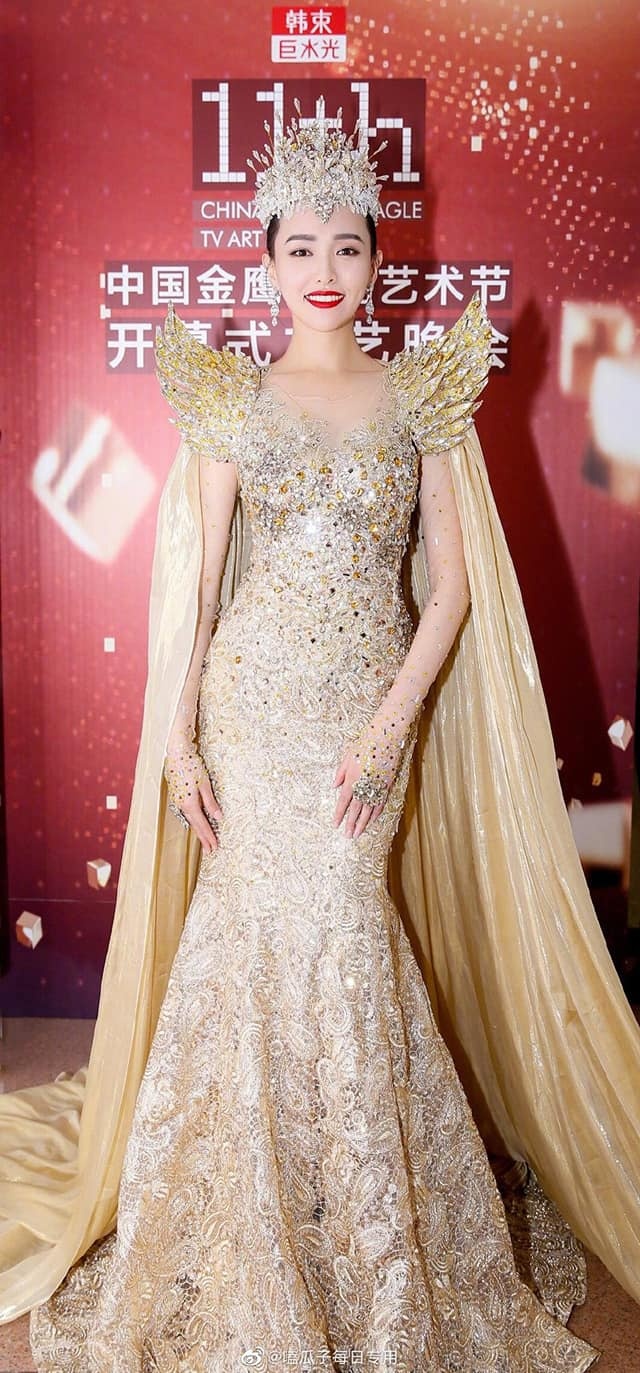 Nu than Kim Ung anh 2