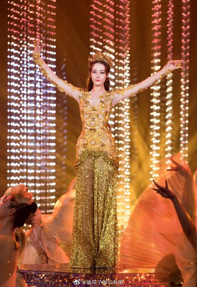 Nu than Kim Ung anh 4