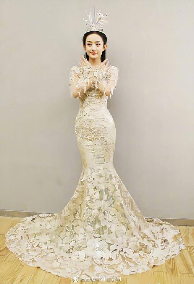 Nu than Kim Ung anh 3