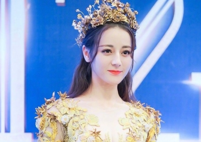 Danh hieu Nu than Kim Ung bi huy bo sau nhieu tai tieng hinh anh