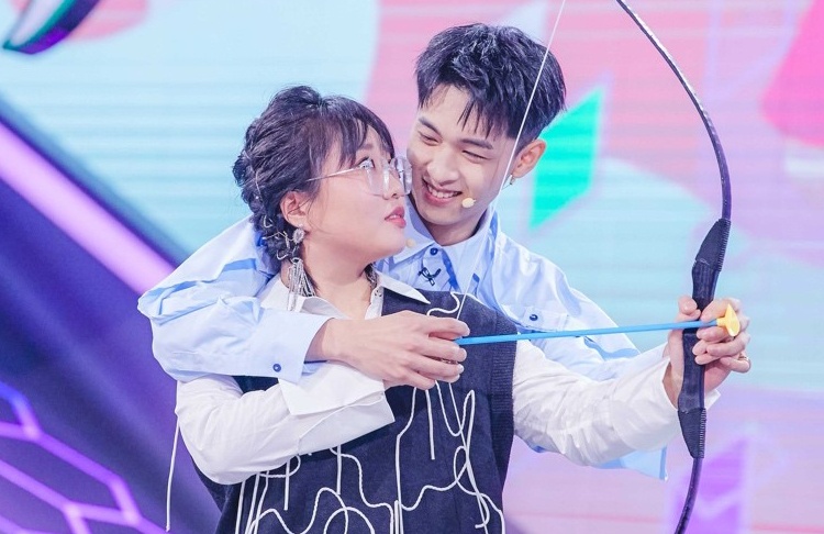 Be boi bua vay lo dao tao danh hai hang dau Trung Quoc hinh anh