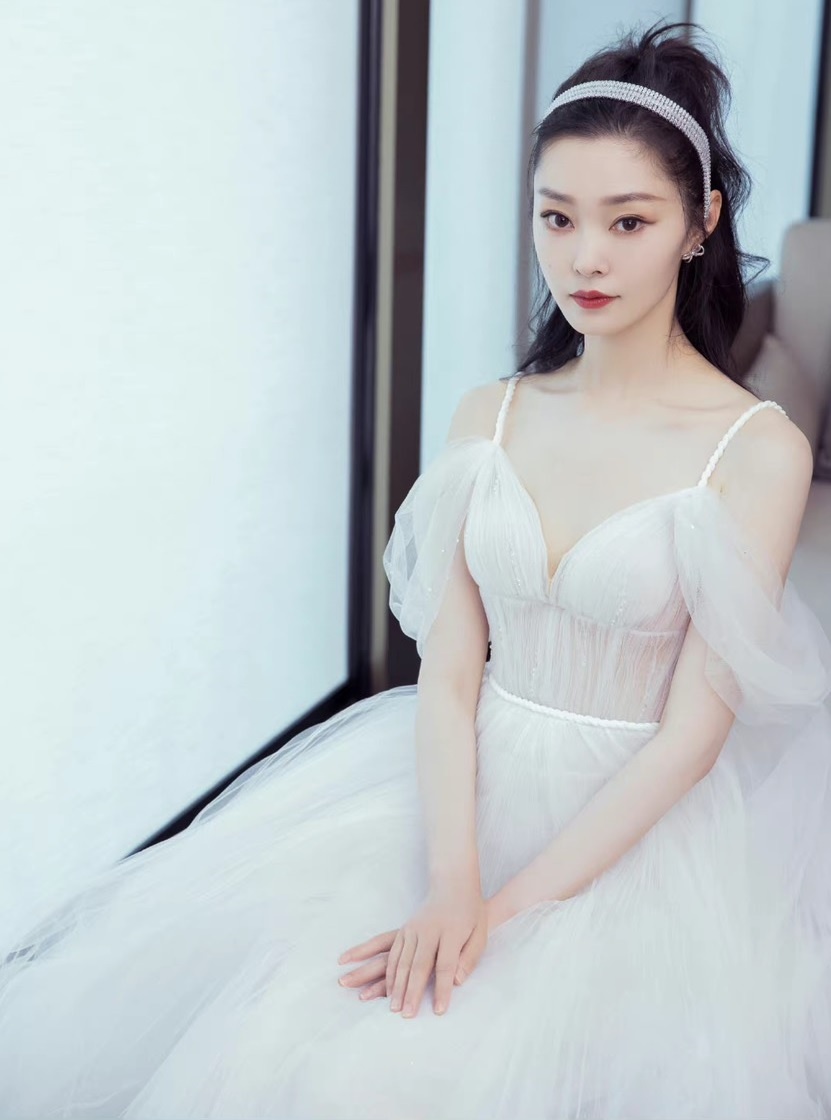 Sao Trung hen ho anh 2