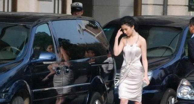 Luu Diec Phi sieu xe anh 15