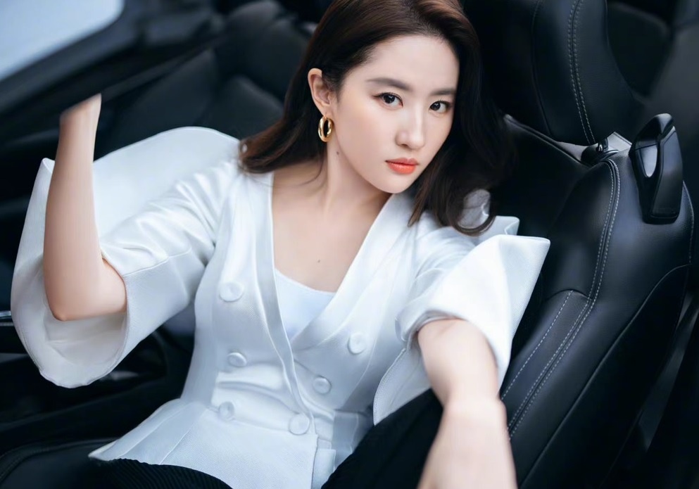 Bo suu tap sieu xe cua Luu Diec Phi hinh anh