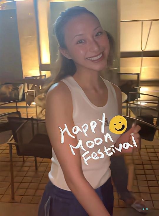 Ha Sieu Van dinh hon anh 1