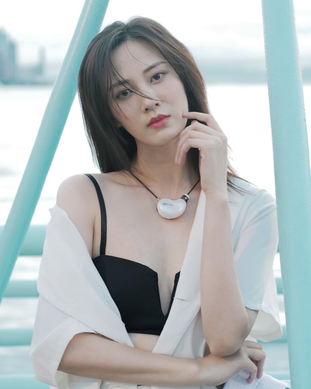 Mỹ nhân TVB đấu đá ảnh 3 My nhan TVB dau da anh 3