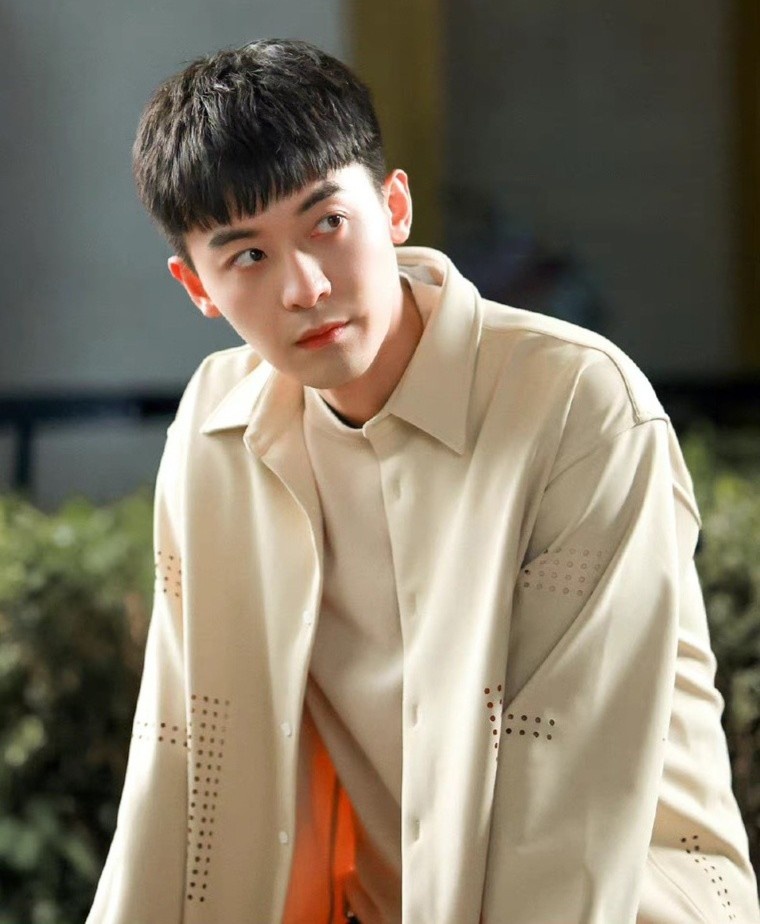 Sao Trung phan dien anh 4