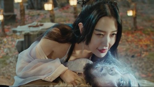 'Hoa bi' moi bi che phan cam vi ‘nhu phim 18+’ hinh anh