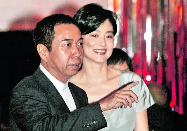 Ly do Lam Thanh Ha giu kin cuoc song hon nhan voi chong dai gia hinh anh