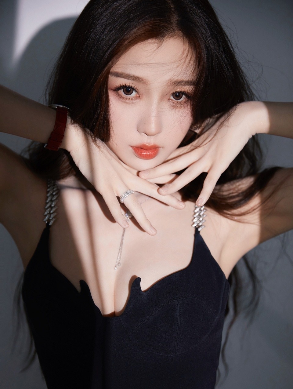 Lưu Diệc Phi đổi vận ảnh 9 Luu Diec Phi doi van anh 9