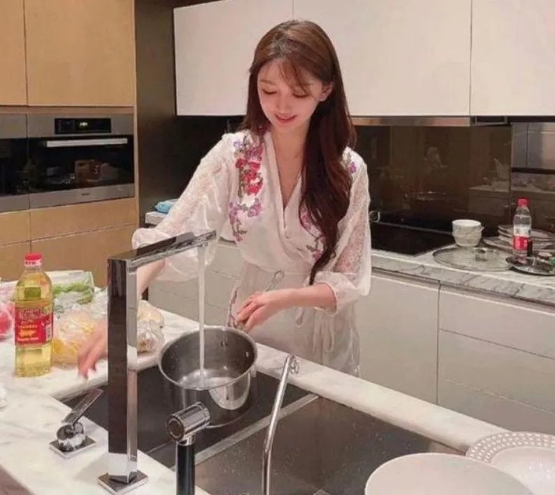 Huynh Hieu Minh tinh cam anh 1