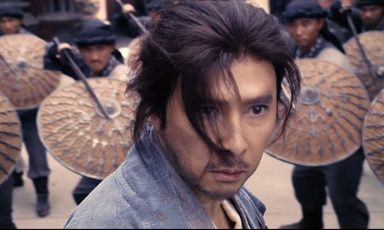 Diem tru cua 'Thien long bat bo: Kieu Phong truyen' hinh anh