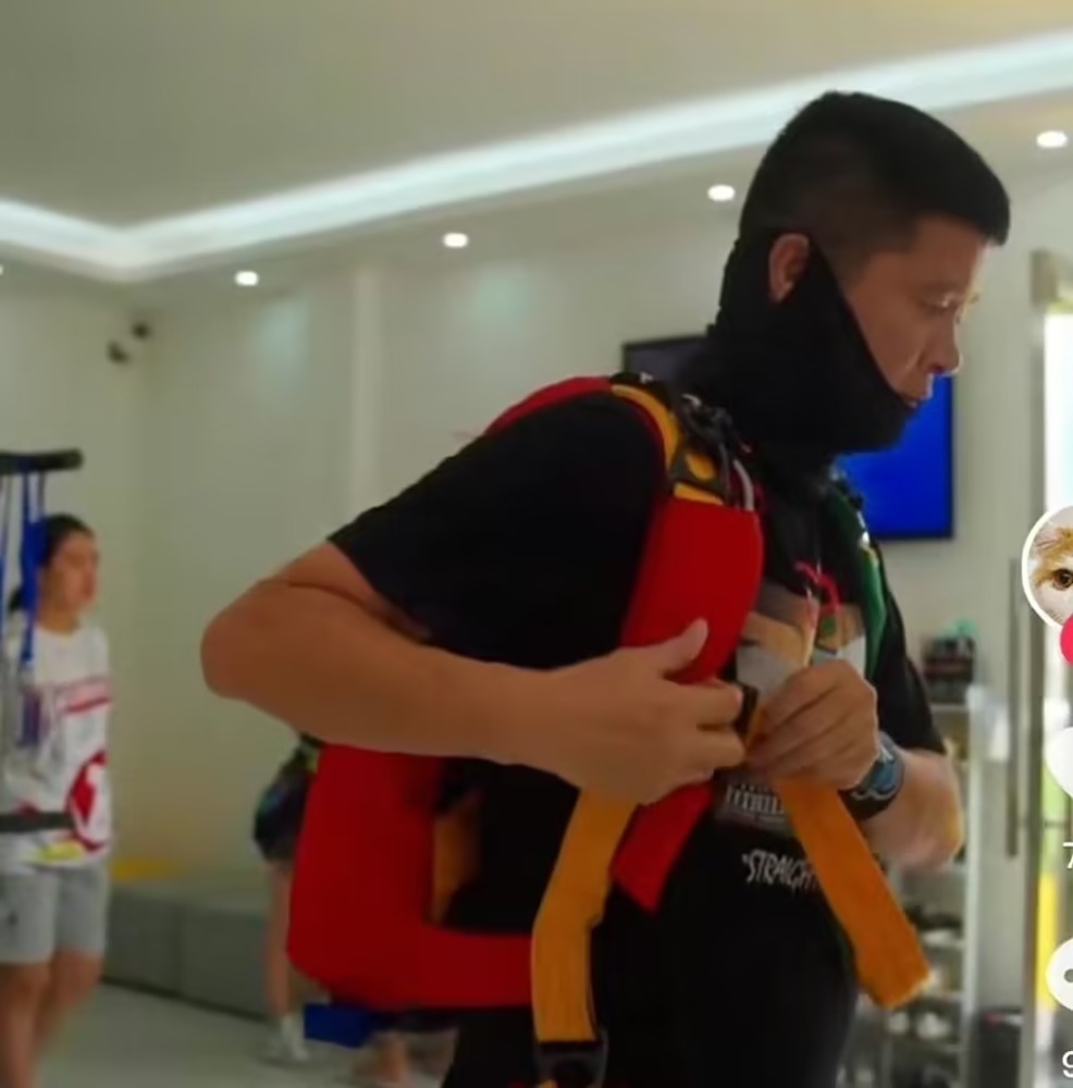 Nguoi mau bi giem pha anh 2