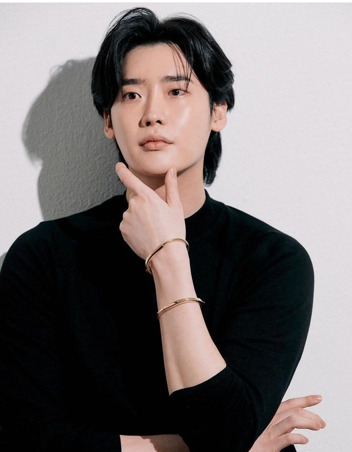 Lee Jong Suk hen ho anh 2