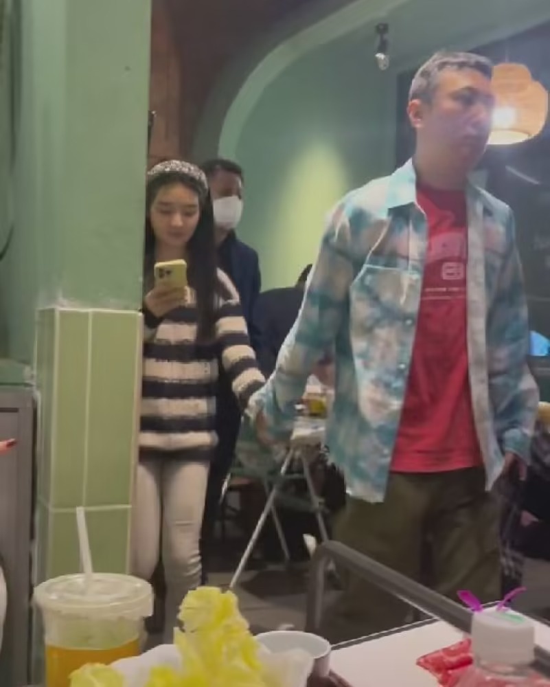 Vương Tư Thông ảnh 1 Vuong Tu Thong anh 1