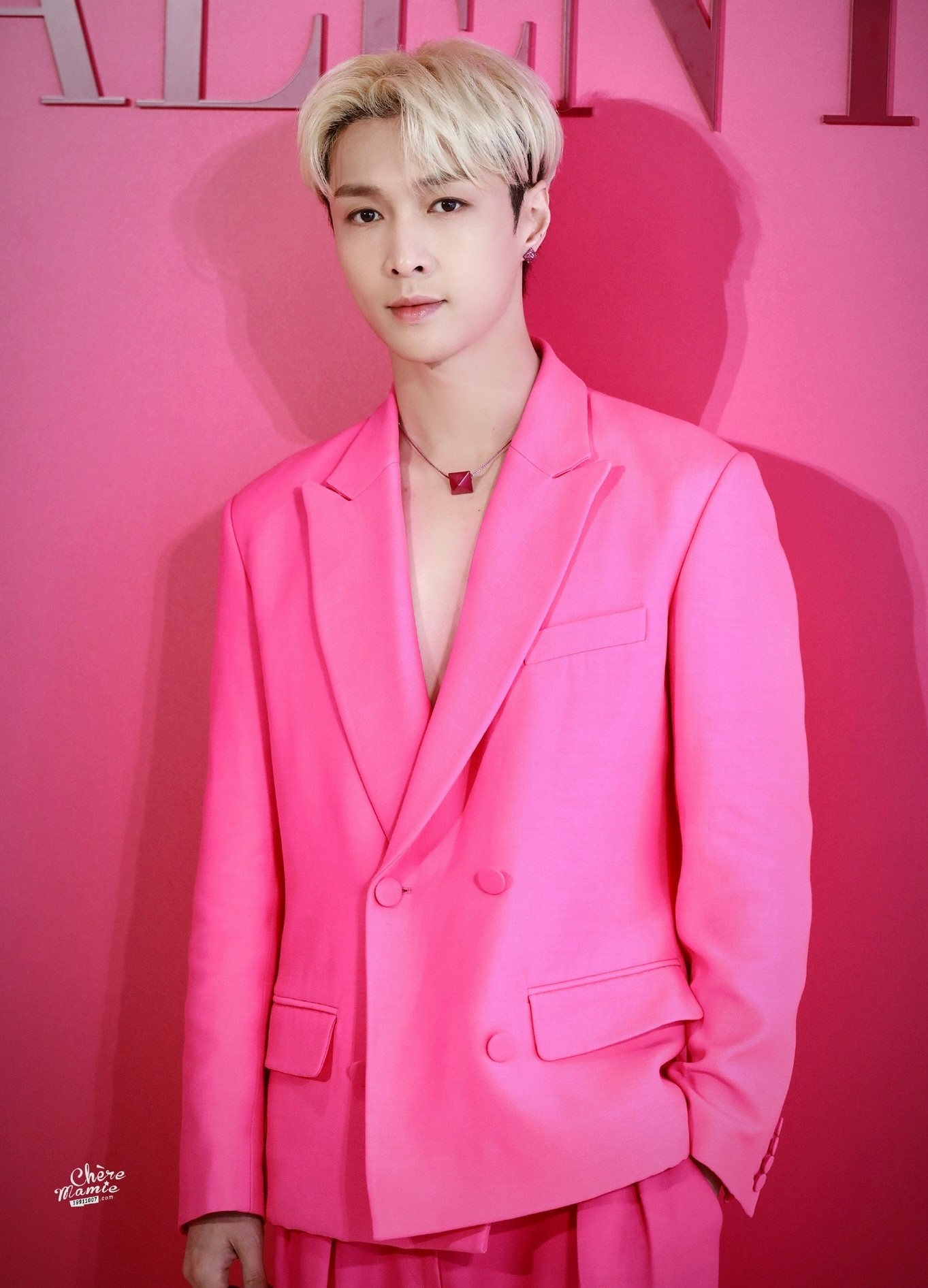 Scandal cuop dat dien anh 1