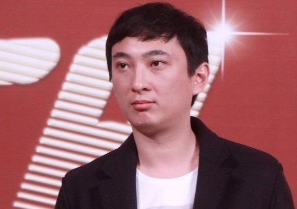 Vuong Tu Thong xin hoan thi hanh an hinh anh