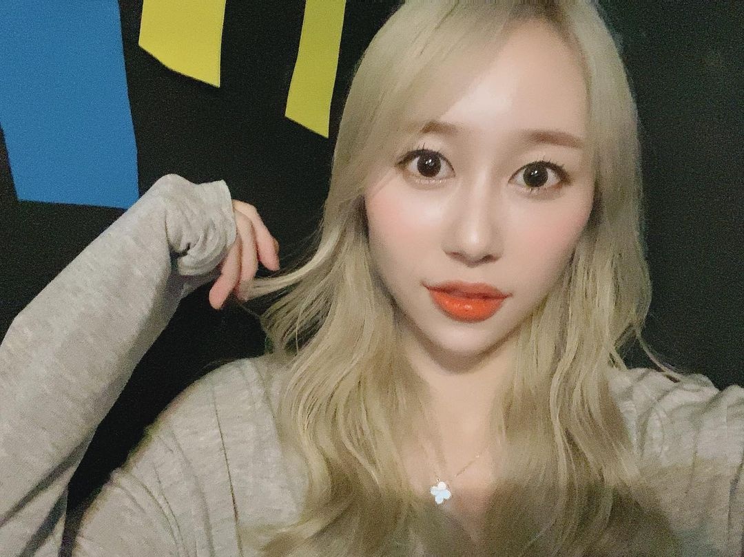 Kobayashi Kana ly hon anh 1