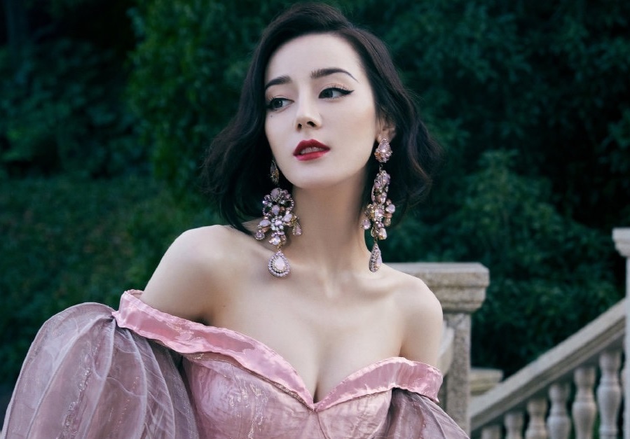 Truyen thong tiet lo ve hanh xu cua Dich Le Nhiet Ba, Trieu Le Dinh hinh anh
