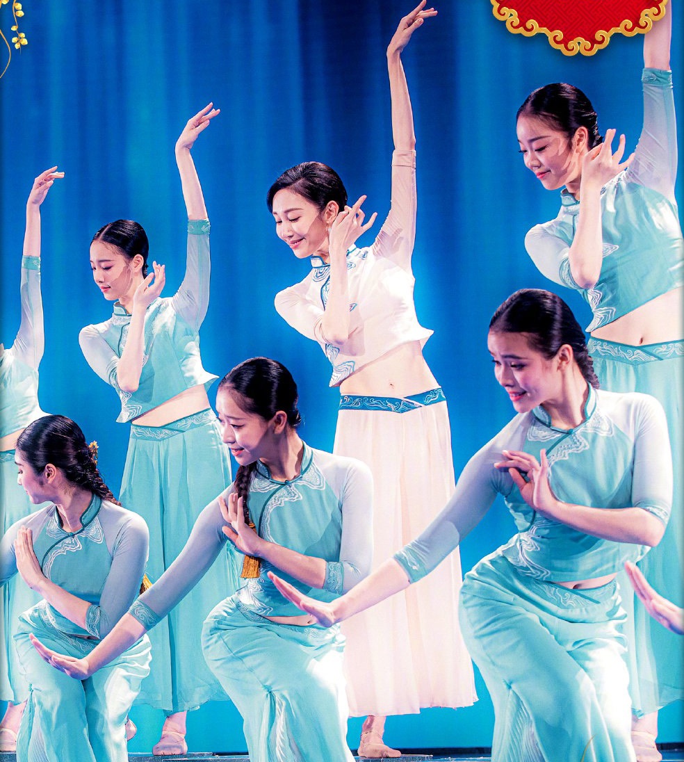 Xuan Van 2023 anh 10