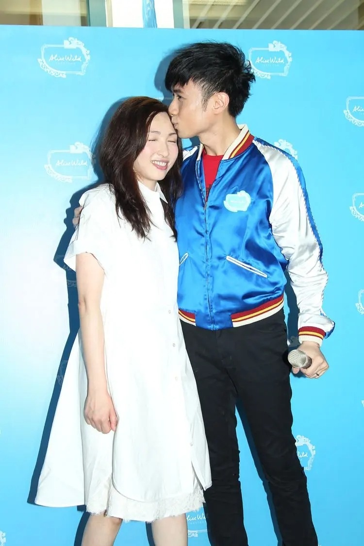 Sao Trung cưới trợ lý ảnh 6 Sao Trung cuoi tro ly anh 6