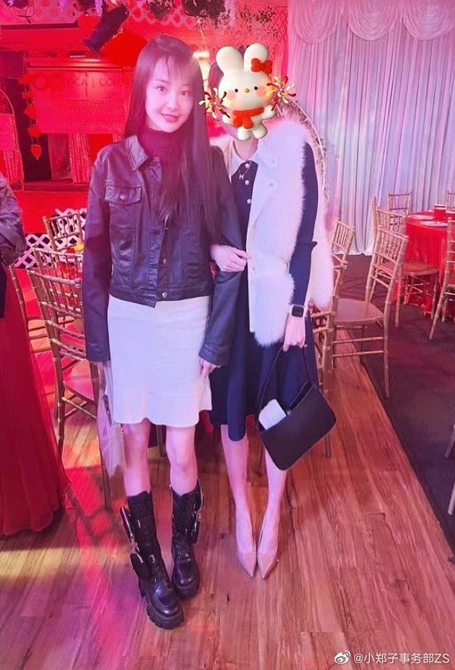 Trinh Sang sau on ao anh 1