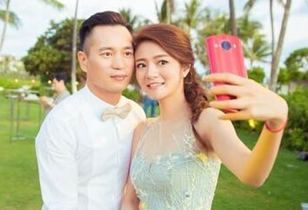 Bi mat cua An Di Hien va chong ty phu bi he lo hinh anh