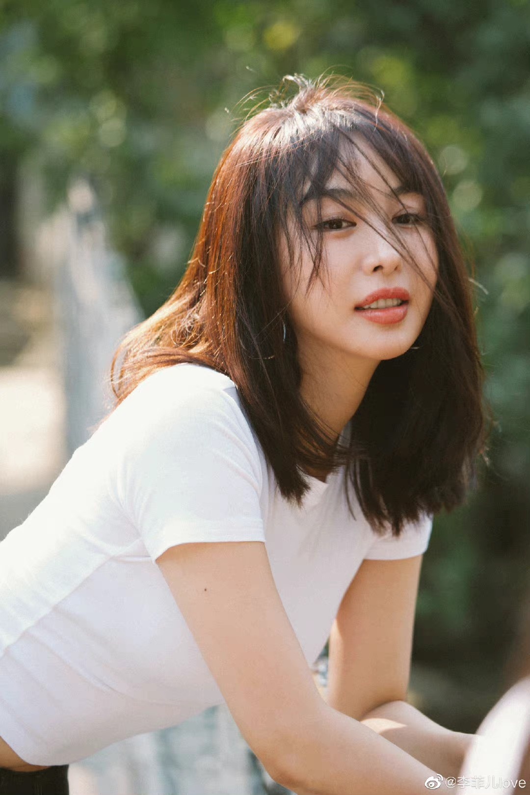 Ly Phi Nhi goi cam anh 4