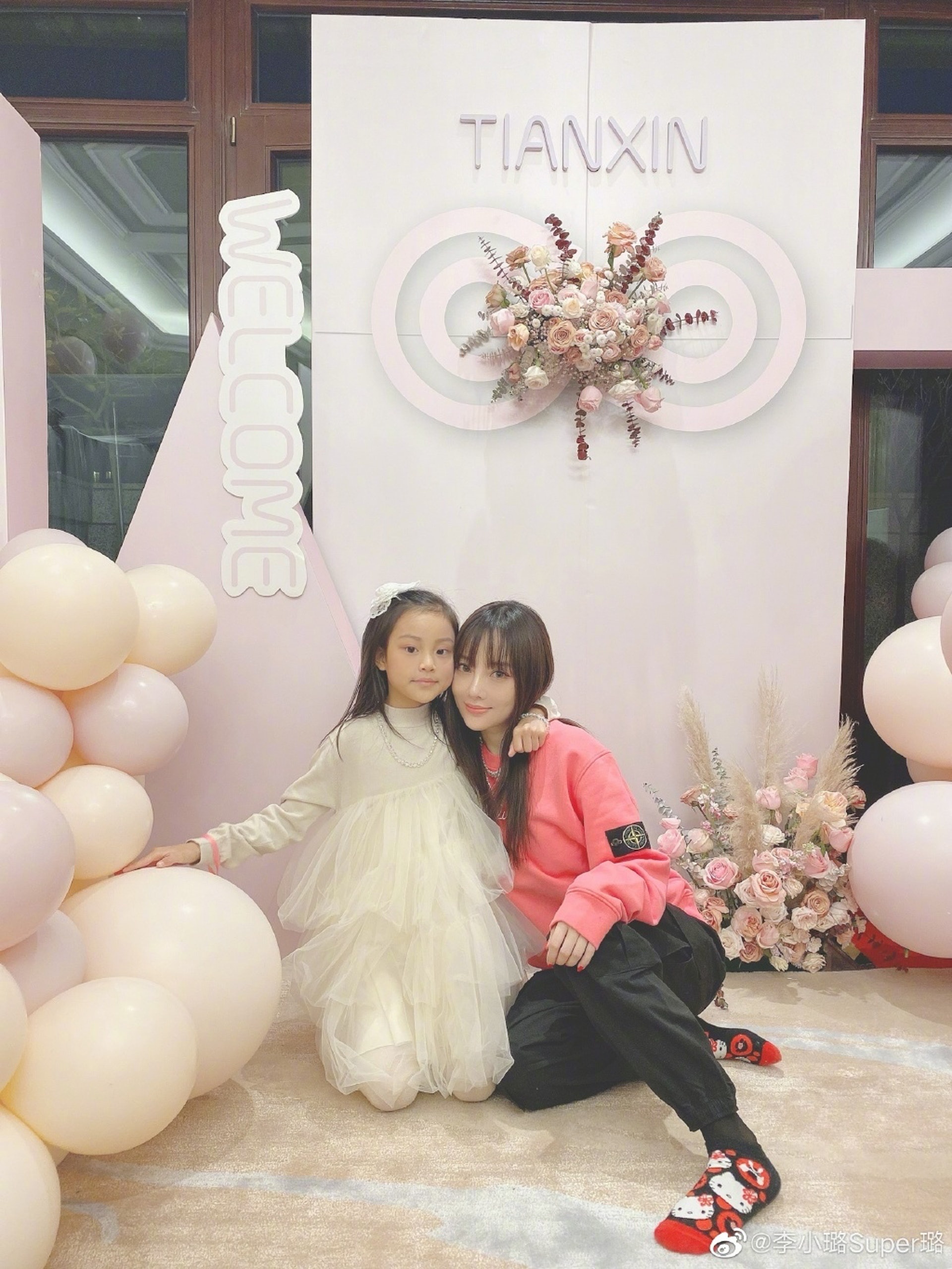 Lý Tiểu Lộ cuộc sống ảnh 4 Ly Tieu Lo cuoc song anh 4