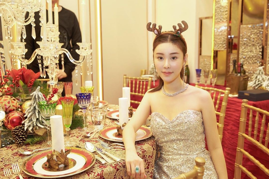 Abby Choi bi sat hai anh 16