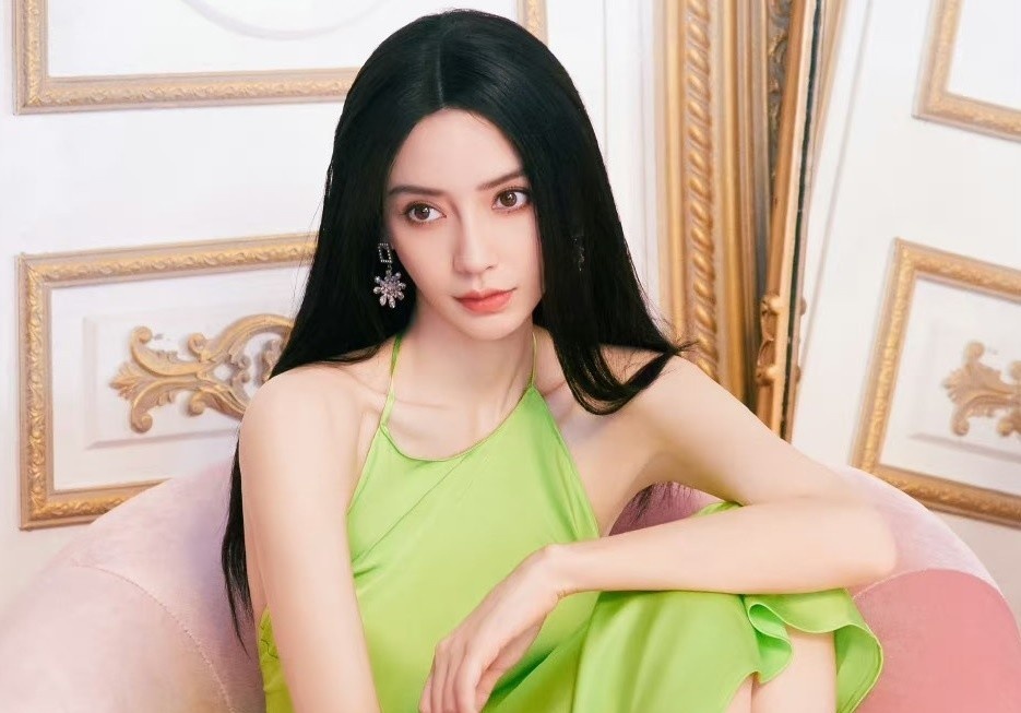 Angelababy duoc minh oan ve tin bi mat cuoi Co Thien Lac hinh anh