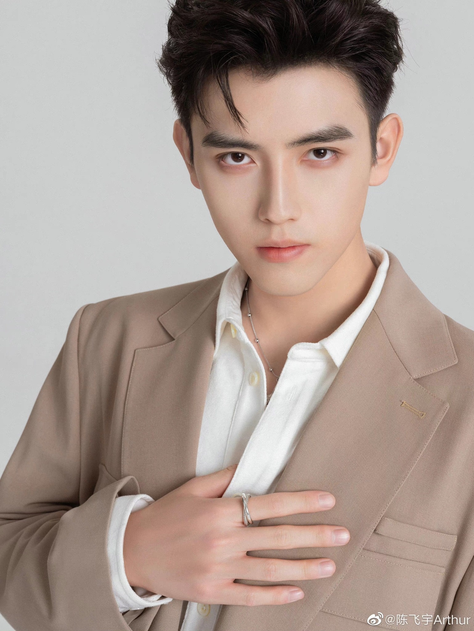 Tran Phi Vu be boi anh 1