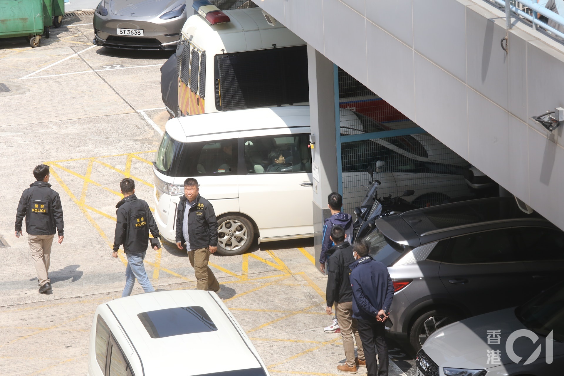 Abby Choi bi sat hai anh 2