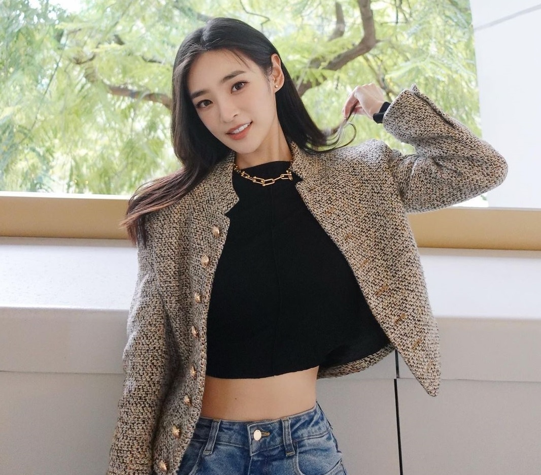 Tran Trinh Di be boi anh 1