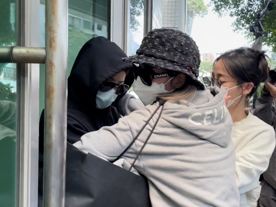 Abby Choi bi sat hai anh 5