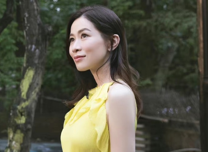 Dang sau vet seo tren mat Xa Thi Man hinh anh