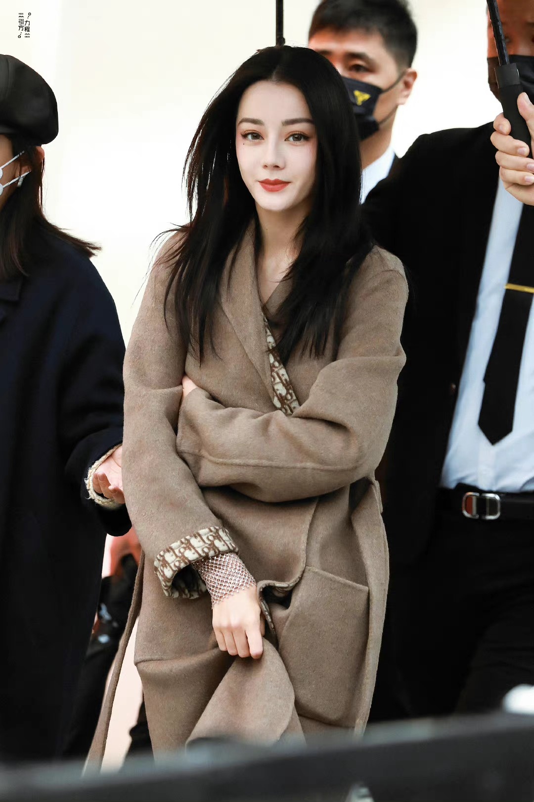 Dich Le Nhiet Ba anh 1