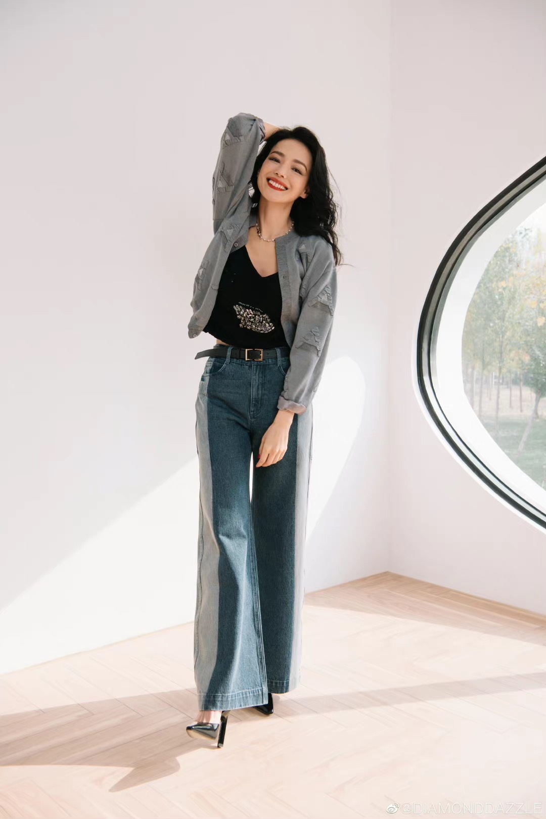 Voc dang Thu Ky anh 4