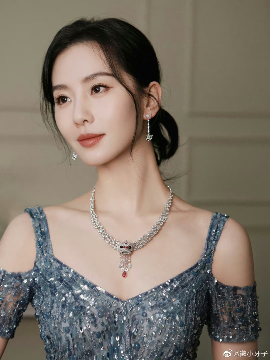 Dem hoi Weibo anh 20